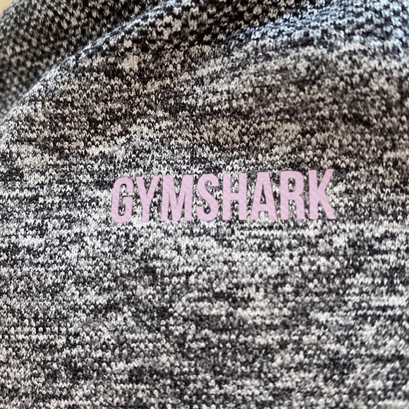 GYMSHARK SPORTSBRA - Picture 2 of 4